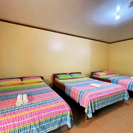 ไวท์บีช โฮเต็ล บาร์ แอนด์ เรสเตอรองต์ Hotel ปูแอร์โตกาเลรา ภายนอก รูปภาพ
