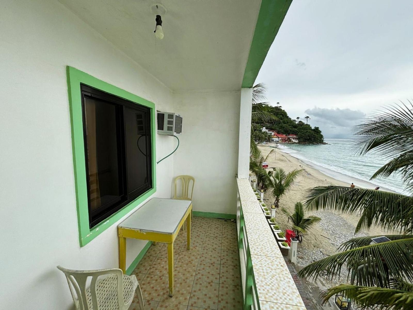 ไวท์บีช โฮเต็ล บาร์ แอนด์ เรสเตอรองต์ Hotel ปูแอร์โตกาเลรา ภายนอก รูปภาพ